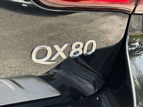 Used 2021 INFINITI QX80 Sensory w/ Cargo Package AWD/4WD image 9