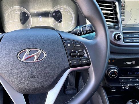 Used 2016 Hyundai Tucson Limited FWD image 10