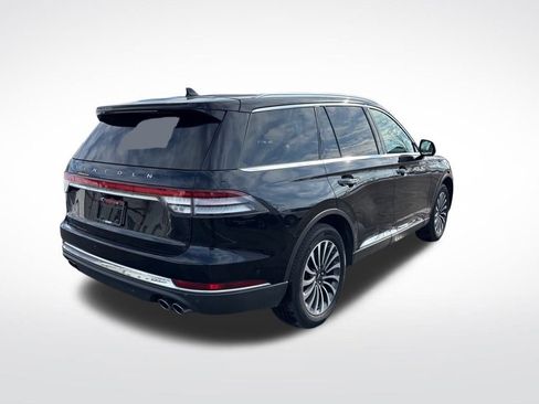 Used 2023 Lincoln Aviator Reserve image 5