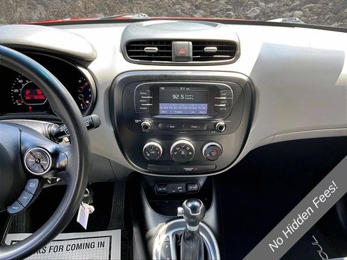 Used 2019 Kia Soul FWD image 6