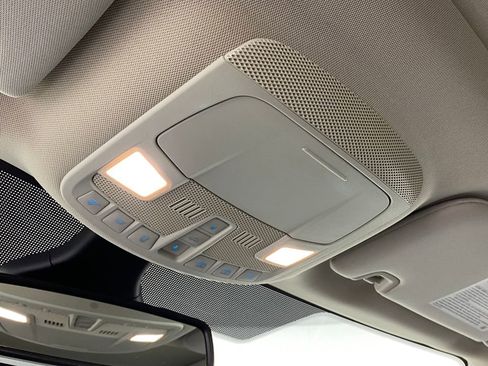 Used 2020 Ford Edge Titanium w/ Equipment Group 301A image 24