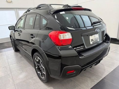 Used 2017 Subaru Crosstrek 2.0i Limited AWD/4WD image 4