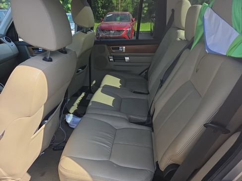 Used 2015 Land Rover LR4 HSE LUX AWD/4WD image 5