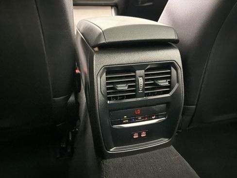 Certified 2025 BMW 330i Sedan RWD image 30