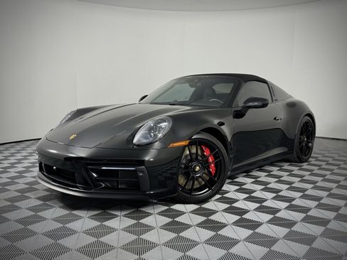 Used 2023 Porsche 911 Targa 4 GTS image 1