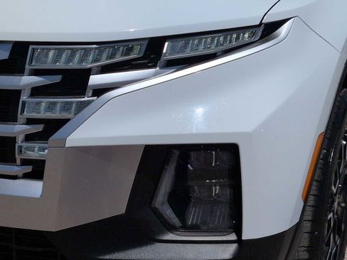 Certified 2024 Hyundai Santa Cruz SE FWD image 11