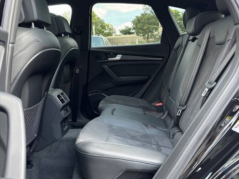 Used 2018 Audi SQ5 Premium Plus w/ Navigation Package AWD/4WD image 14