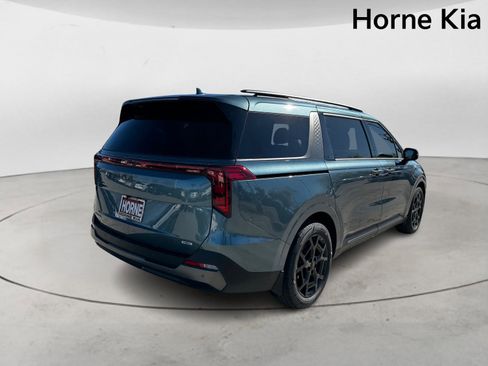 New 2026 Kia Carnival SX w/ SX Dark Edition Package image 4