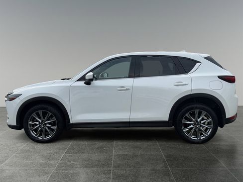 Used 2019 MAZDA CX-5 Signature AWD/4WD image 2