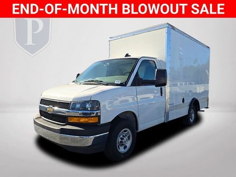 New 2024 Chevrolet Express 3500 w/ Power Convenience Package image 10