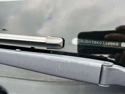 Used 2019 Honda HR-V LX image 36