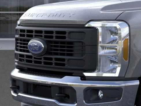 New 2024 Ford F350 XL w/ XL Chrome Package image 17