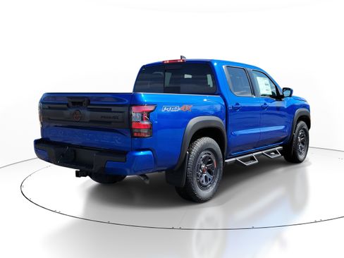 Used 2025 Nissan Frontier PRO-4X w/ Pro Premium Package image 4