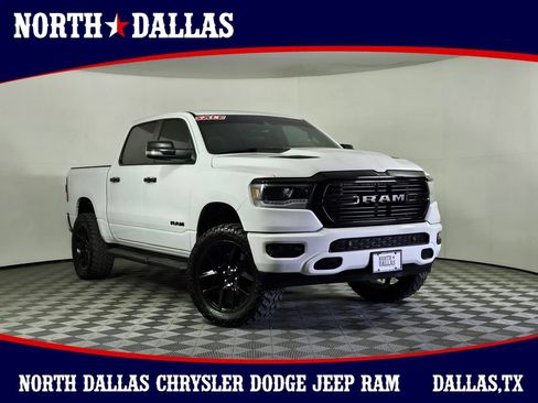 Used 2023 RAM 1500 Laramie AWD/4WD image 1