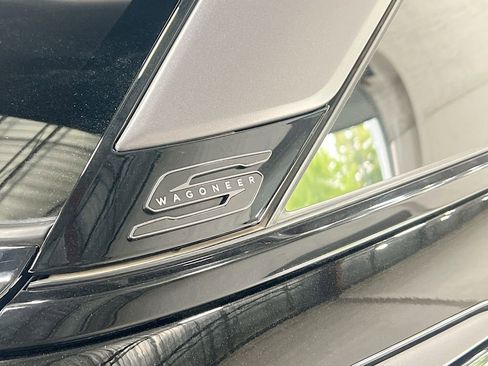 Used 2025 Jeep Wagoneer S Limited image 45