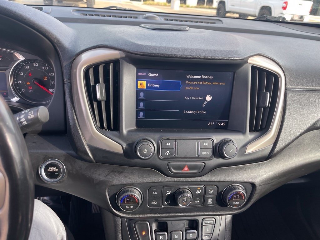 Used 2020 GMC Terrain Denali w/ Denali Premium Package AWD/4WD image 11