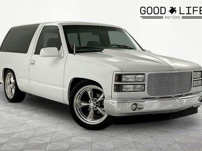 Used 1999 Chevrolet Tahoe 2WD 2-Door w/ Preferred Equipment Group
