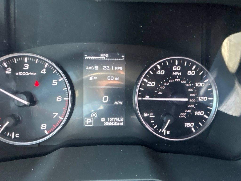Used 2025 Subaru Outback Premium AWD/4WD image 6
