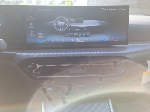 New 2026 BMW 330i Sedan w/ Premium Package RWD image 21