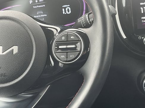 Certified 2023 Kia Soul GT-Line image 19