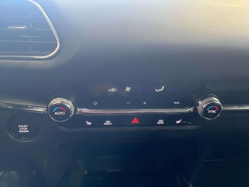 Used 2023 MAZDA CX-30 AWD 2.5 S w/ Premium Package image 19