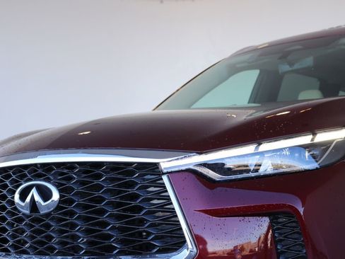Certified 2023 INFINITI QX60 Sensory w/ Vision Package image 11