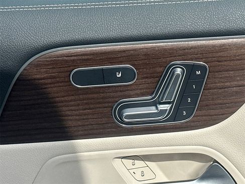 Certified 2026 Mercedes-Benz GLA 250 image 16