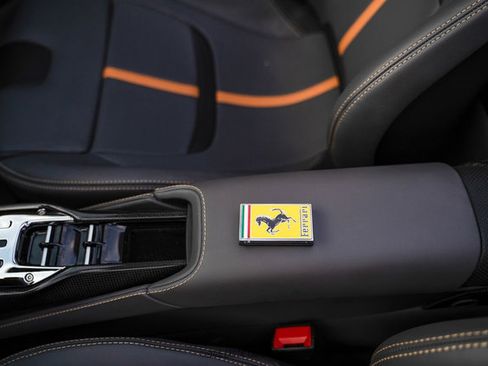 Used 2024 Ferrari SF90 Spider image 27