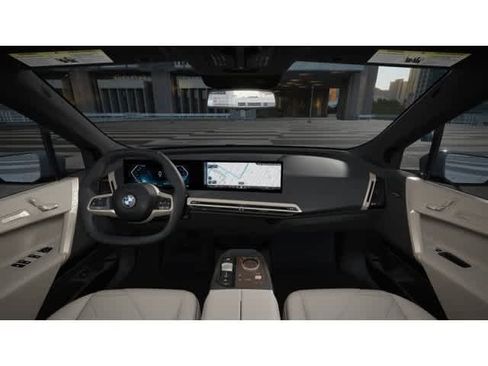 New 2026 BMW iX xDrive45 image 10