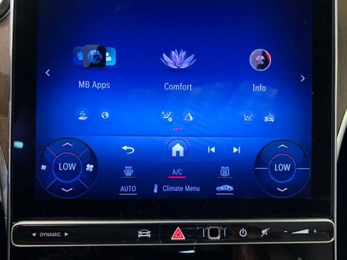 Used 2022 Mercedes-Benz C 300 4MATIC Sedan image 29