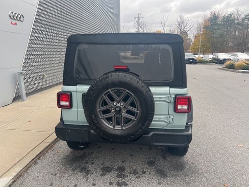 Used 2024 Jeep Wrangler Sport S image 32