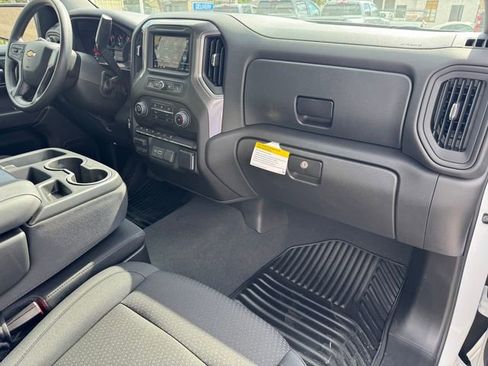 New 2025 Chevrolet Silverado 1500 W/T AWD/4WD image 6