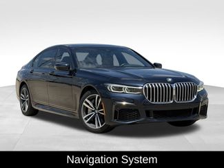 Used 2022 BMW 750i xDrive w/ M Sport Package AWD/4WD video 2