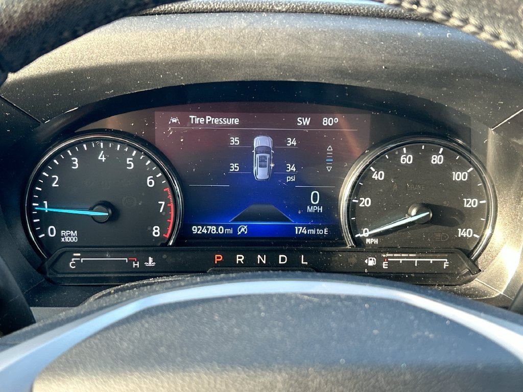 Used 2021 Ford Explorer XLT w/ Equipment Group 202A AWD/4WD image 21