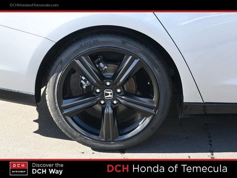 Used 2023 Honda Accord Sport image 25