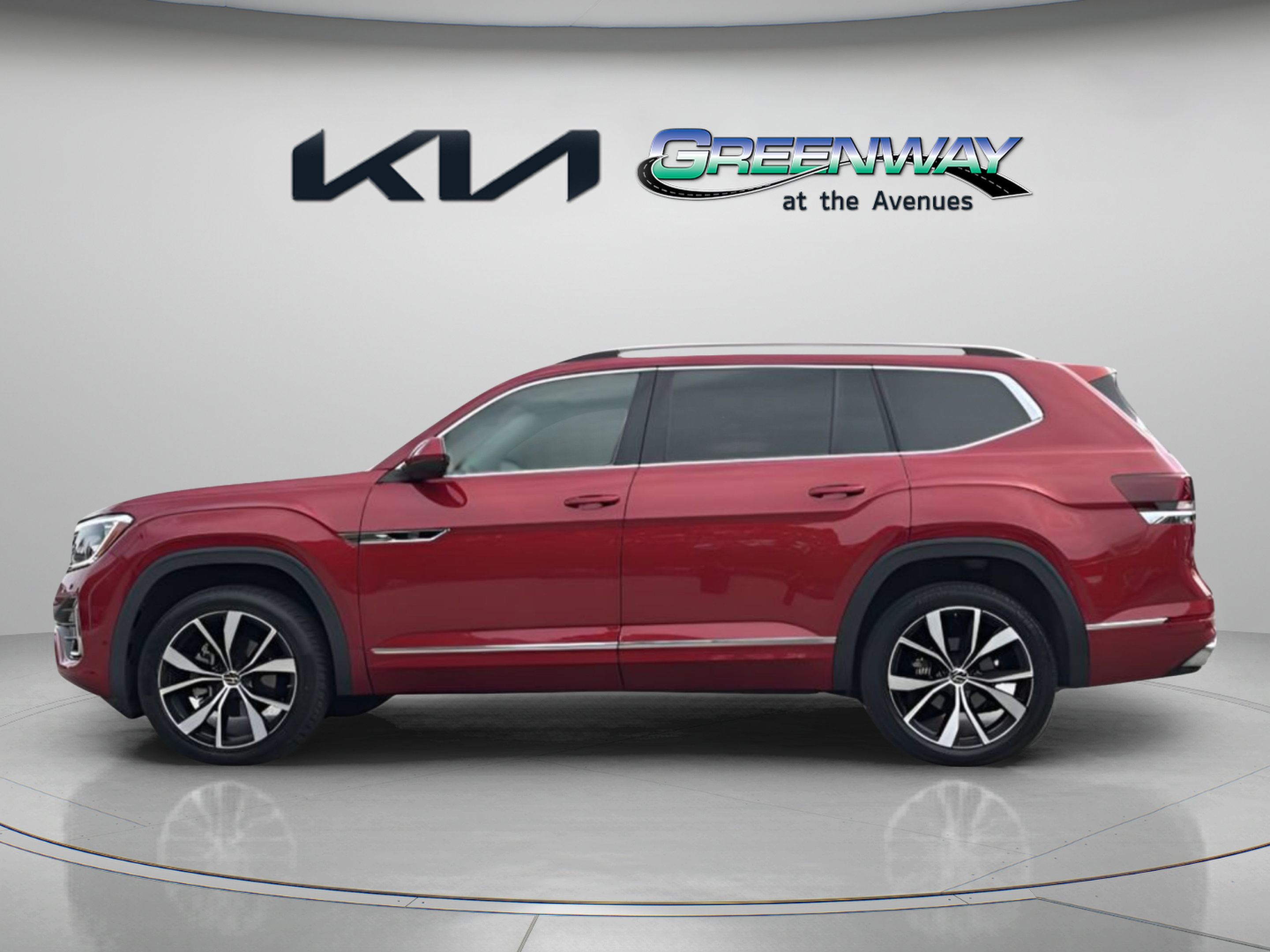 Used 2024 Volkswagen Atlas SEL Premium R-Line AWD/4WD image 3