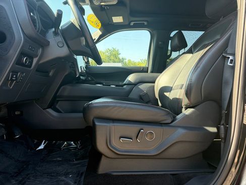 Used 2023 Ford Expedition Limited AWD/4WD image 19