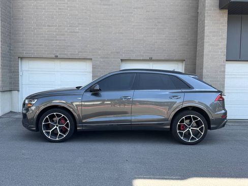 Used 2019 Audi Q8 Premium Plus w/ Premium Plus AWD/4WD image 2