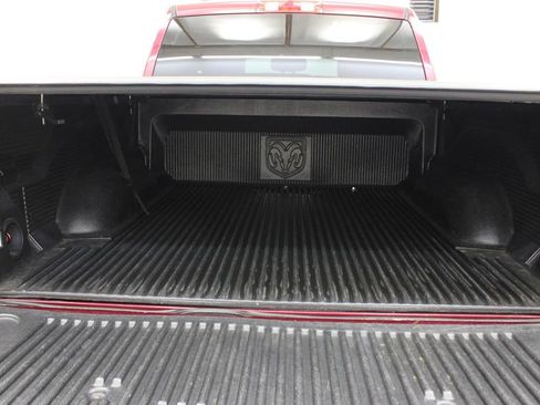 Used 2017 RAM 1500 Express w/ Express Value Package RWD image 25
