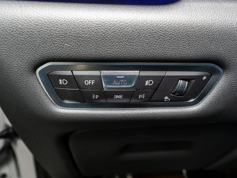 Used 2021 BMW X5 sDrive40i image 33