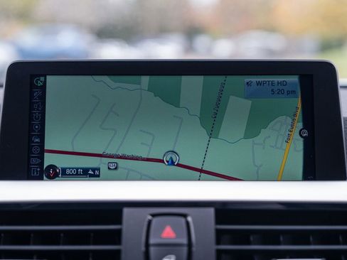 Used 2015 BMW M3 image 18