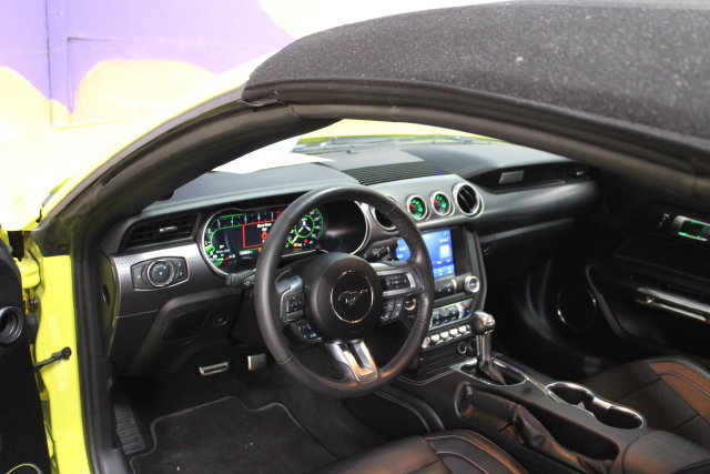 Used 2021 Ford Mustang GT Premium w/ GT Performance Package RWD image 12