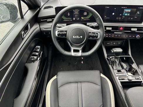 Used 2025 Kia K5 GT-Line image 18