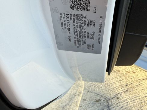 Used 2024 Chevrolet Corvette Stingray image 9