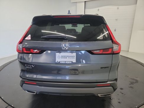 Certified 2025 Honda CR-V Sport image 8