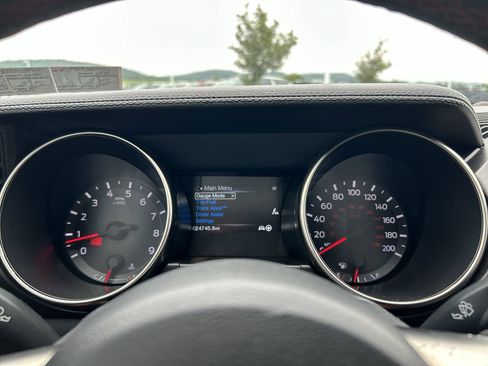 Used 2018 Ford Mustang Shelby GT350R w/ GT350R Equipment Group 920A RWD image 31