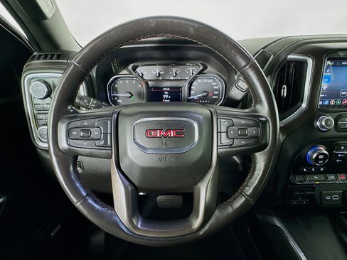 Used 2021 GMC Sierra 2500 AT4 w/ AT4 Preferred Package image 11