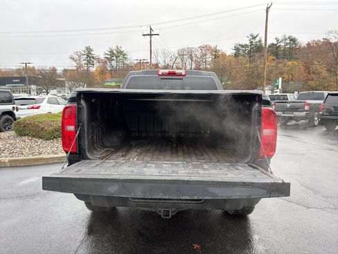 Used 2019 Chevrolet Colorado ZR2 image 32