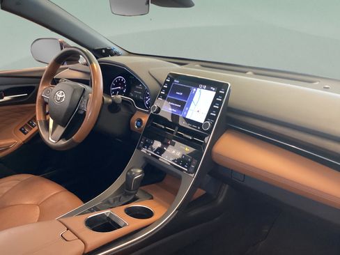 Certified 2022 Toyota Avalon Limited w/ Advanced Safety Package FWD image 24