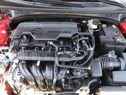 Used 2025 Hyundai Elantra SEL